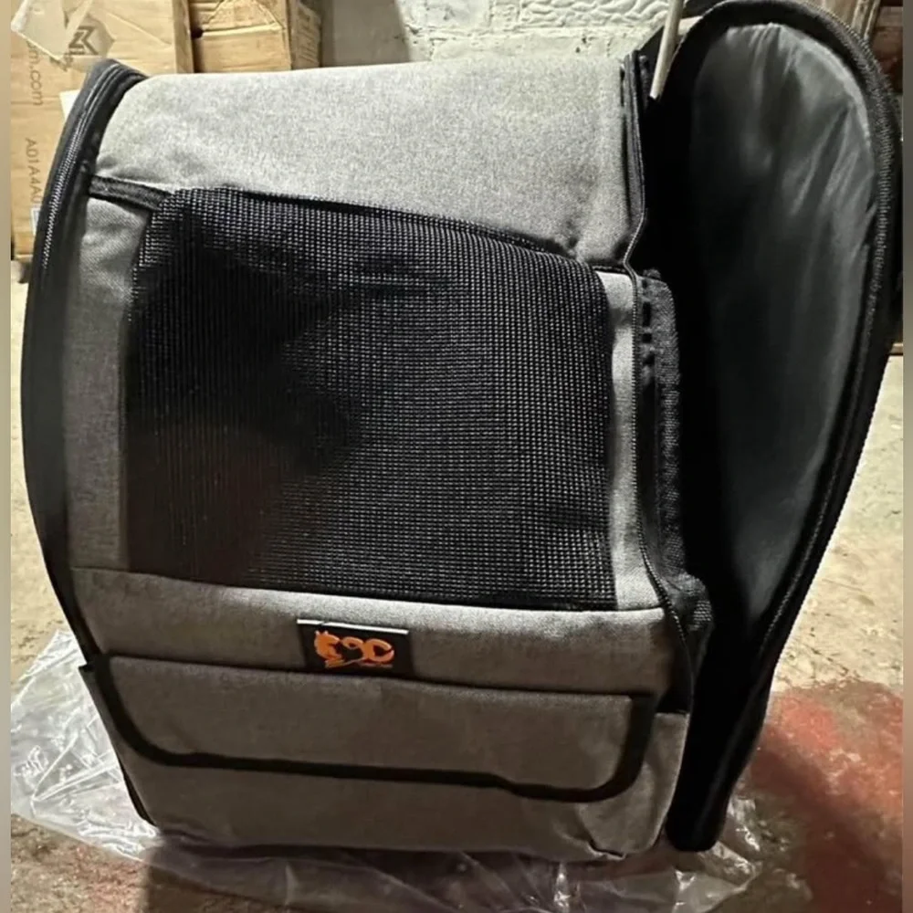 Pet Carrier, Pet Backpack Heated For cats, Dogs, & more, Dog or Cat Carrier
